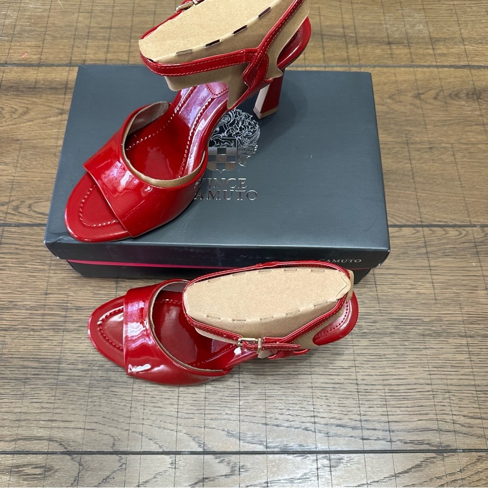 Vince Camuto Red Patent Pairia Sandal NIB Women’s 10